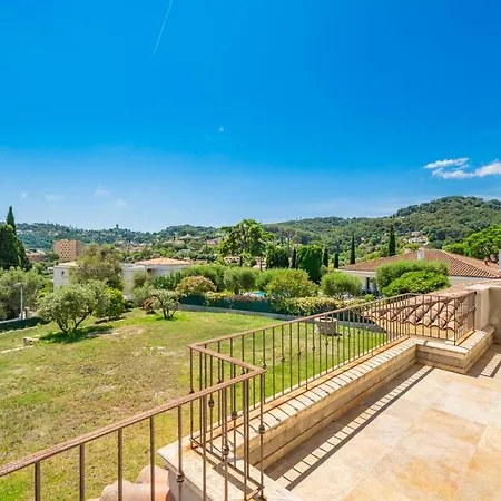 Super Cannes Villa *